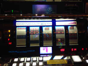 IMG_2055.JPG (1039840 bytes)