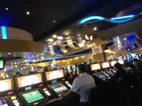 IMG_2148.JPG (1160110 bytes)