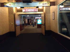 IMG_4697.JPG (1283648 bytes)