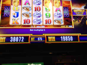 IMG_4740.JPG (1308579 bytes)