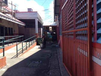 IMG_4985.JPG (1459838 bytes)