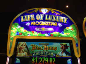 IMG_7234.JPG (1266666 bytes)